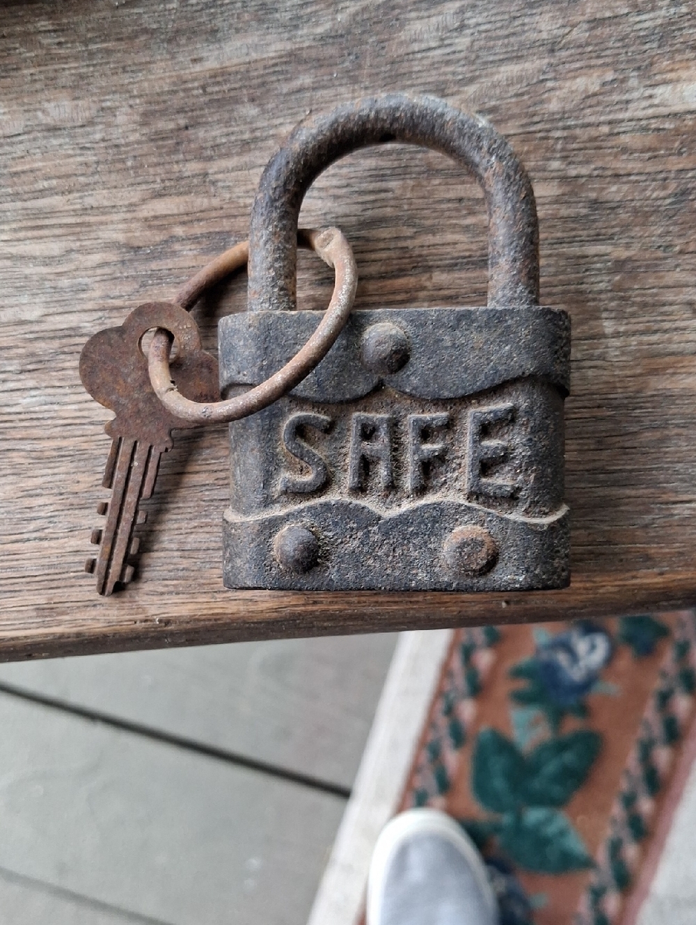 Rustic 'SAFE' Padlock with Key - Dark Brown Patina
